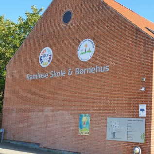 Ecole Danemark 1.jpg