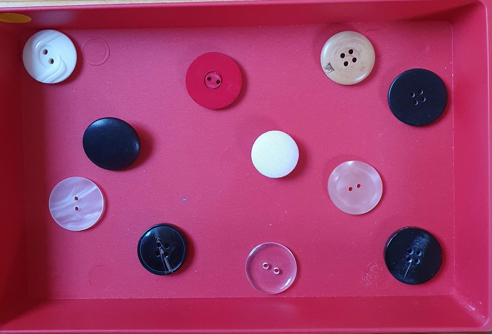 Mathématiques boutons à classer